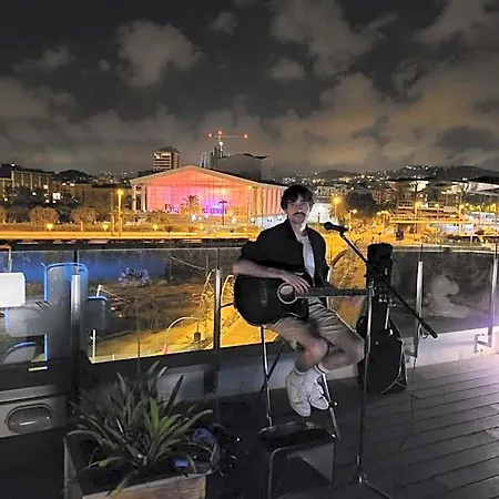 Twentytu Hostal